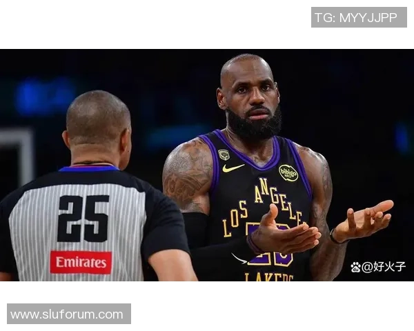 夸梅布朗揭示里夫斯对詹姆斯的真实态度与NBA球员的复杂情感 夸梅布朗揭示里夫斯对詹姆斯的真实态度与NBA球员的复杂情感